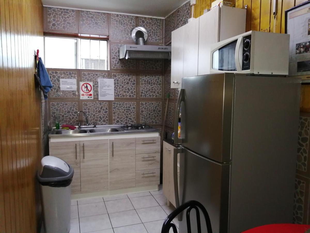 Hostal Copiapo Puerto Montt Extérieur photo