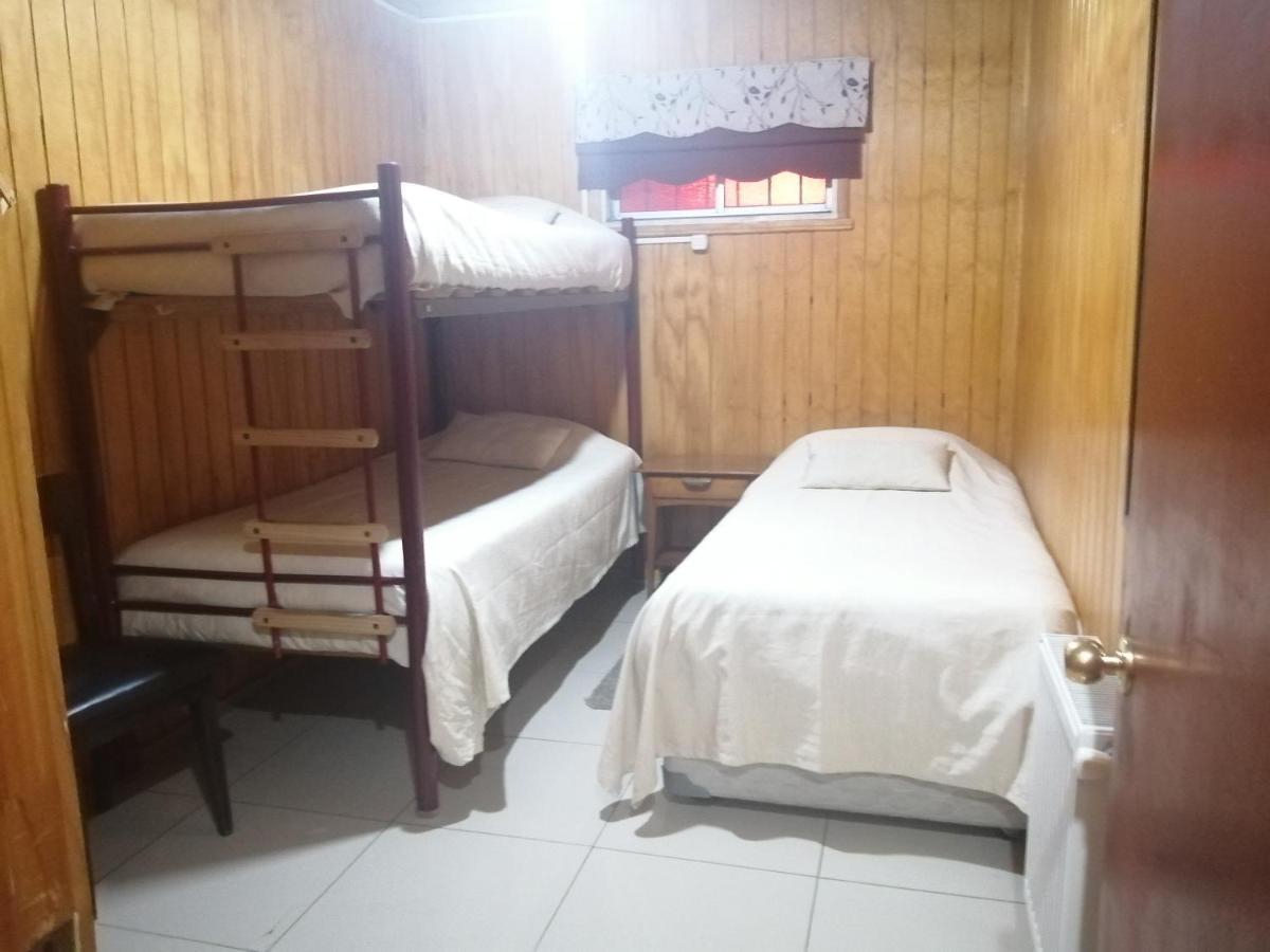 Hostal Copiapo Puerto Montt Extérieur photo