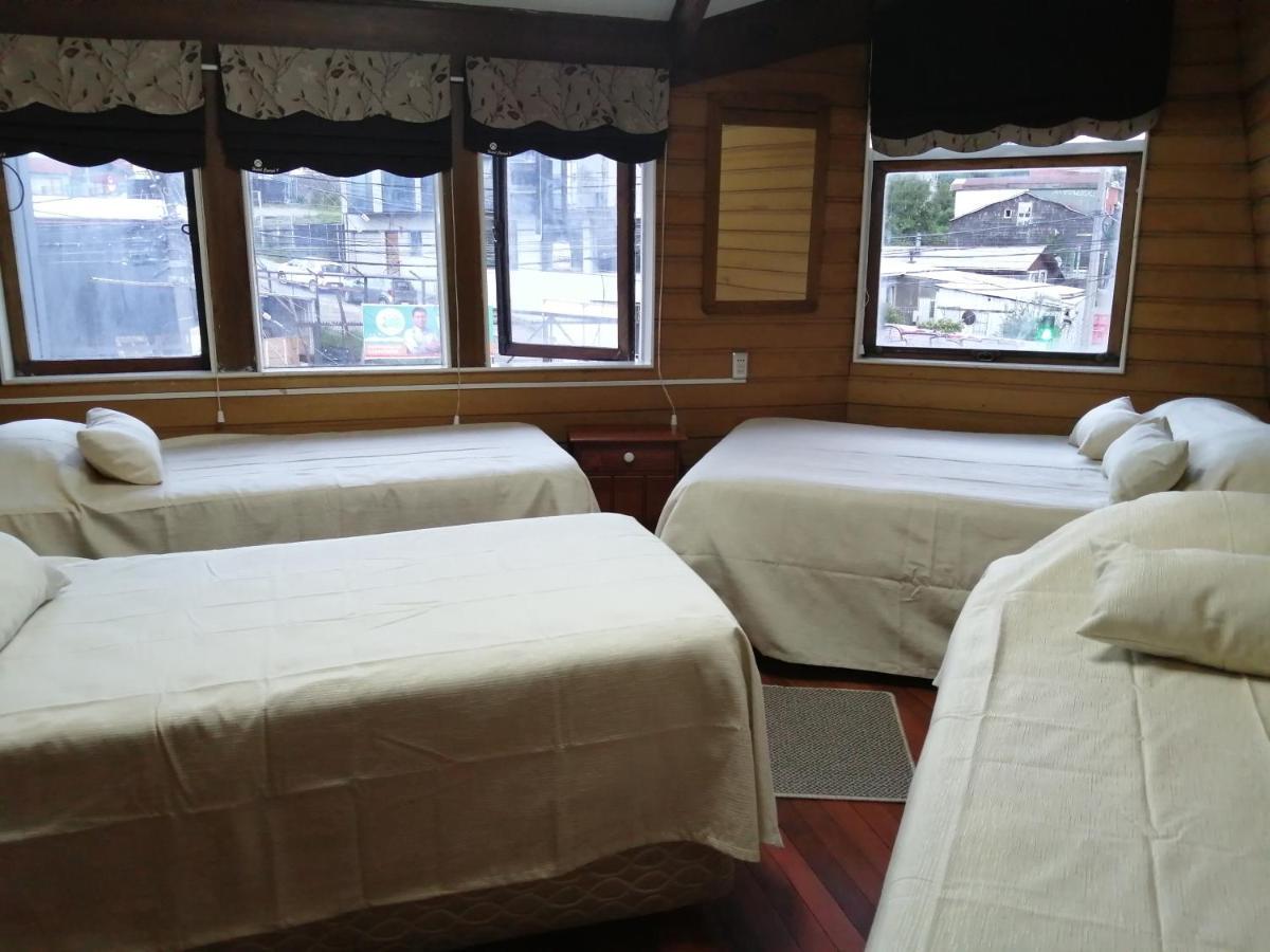 Hostal Copiapo Puerto Montt Chambre photo
